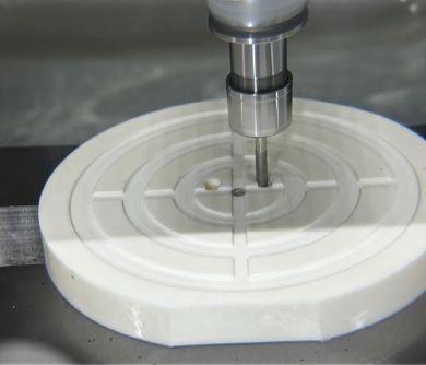 Ventosa per semiconduttori di precisione in ceramica, allumina e carburo di silicio