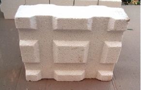 Sferette cave di allumina per forni industriali ad alta temperatura