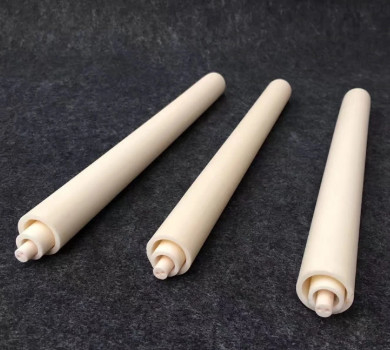 Tubo di protezione industriale per termocoppia che garantisce misure accurate e precise
