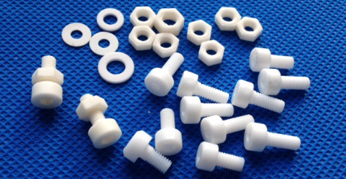 Ossido di alluminio ceramico industriale versatile Al2O3 di alta purezza