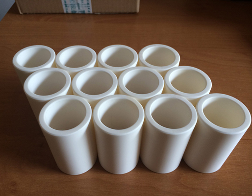Alumina Ceramica Rivestimento di rettifica resistente all'usura e agli urti Rivestimento di mulino per mulini a sfere e agitatori