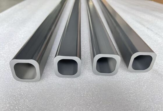 Trave quadrata in SiC con resistenza alle alte temperature, resistenza all'ossidazione e gestione termica superiore per forni industriali