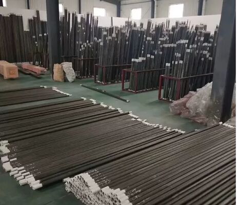 Elemento riscaldante in SiC con temperatura massima di esercizio di 1500°C, resistente alla corrosione e ad alta efficienza termica per forni industriali