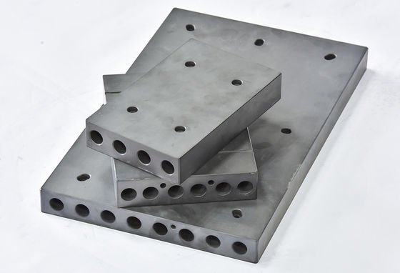 LE MANICHE CERAMICHE INDUSTRIALI del DADO del CARBURO di SILICIO delle PARTI, piega calda del modanatura asferico di vetro stampo (muore la manica)
