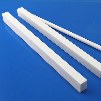 CERAMICO DI VETRO LAVORABILE A MACCHINA DI MACOR, LAVORATO CON GLI STRUMENTI METALLURGICI CONVENZIONALI