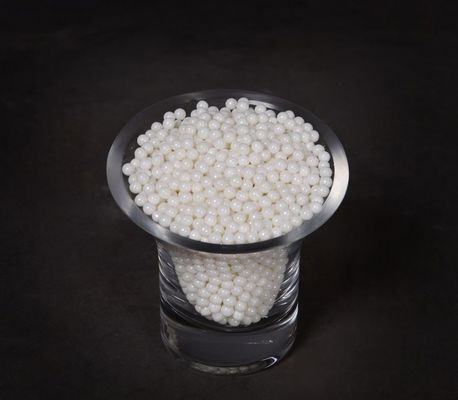 Il silicato di zirconio sinterizzato borda il tipo medio SZS 4,0 G/Cc delle perle di densità